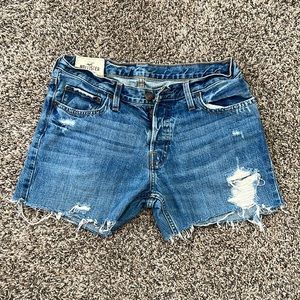 Hollister Jean Shorts 32in waist